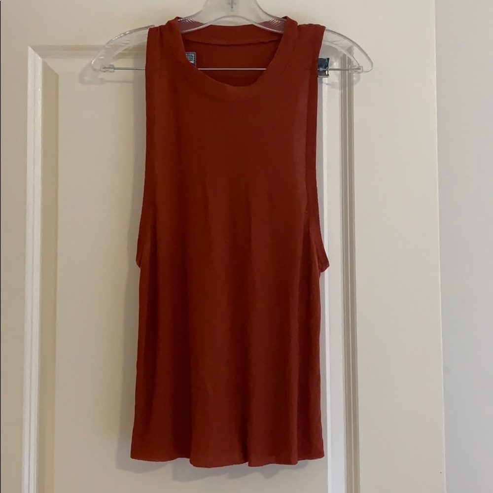 Also yoga heat wave tank